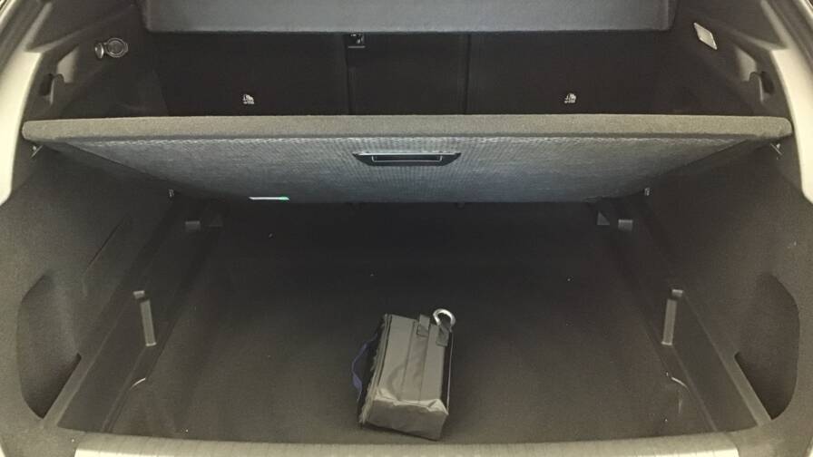 Mandataire Automobile occasion, recherche de Peugeot 3008-gt-hybrid-145-e-dcs6 - E-Motors