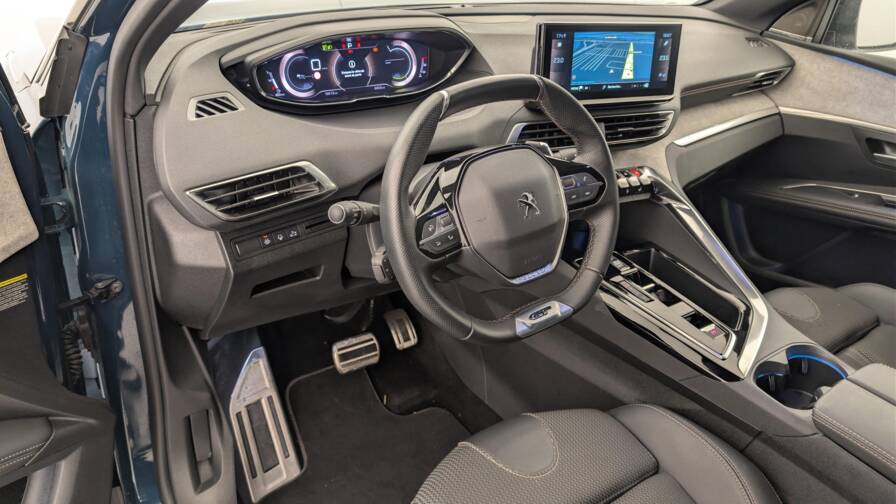 Mandataire Automobile occasion, recherche de Peugeot 3008-hybrid-136-e-dcs6-gt - E-Motors