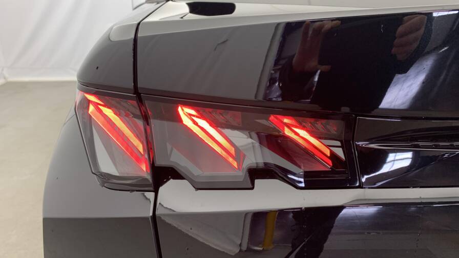 Mandataire Automobile neuf, recherche de Peugeot 3008-hybrid-145-e-dcs6-gt - E-Motors