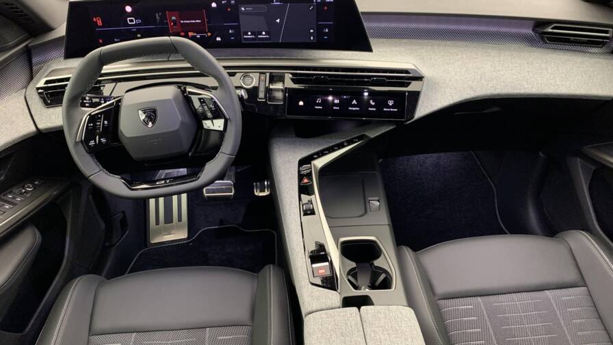 Mandataire Automobile neuf, recherche de Peugeot 3008-hybrid-145-e-dcs6-gt - E-Motors