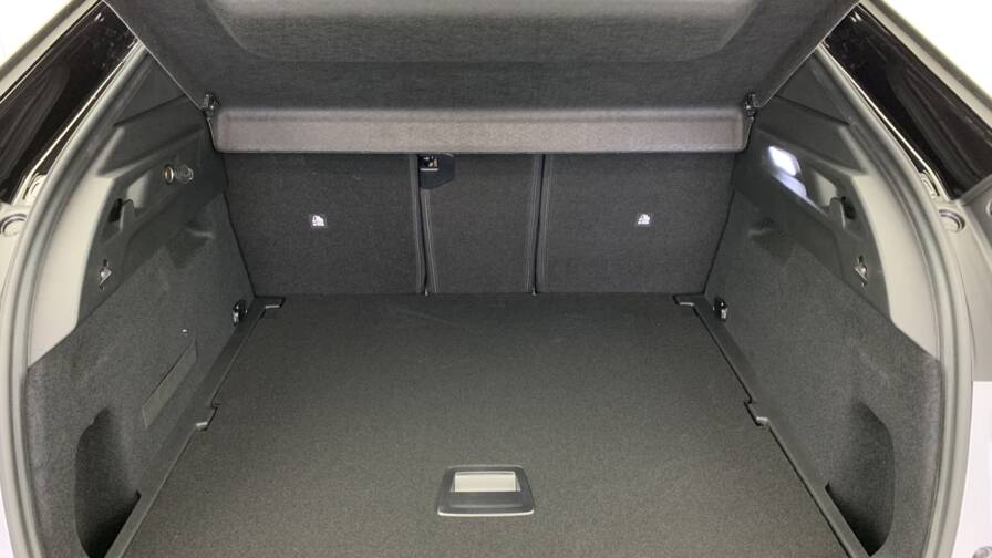 Mandataire Automobile neuf, recherche de Peugeot 3008-hybrid-145-e-dcs6-gt - E-Motors