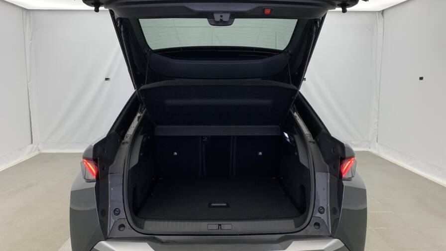 Mandataire Automobile neuf, recherche de Peugeot 3008-hybrid-145-e-dcs6-gt - E-Motors