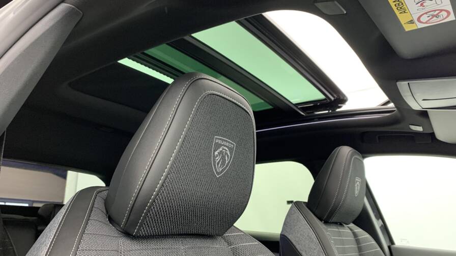 Mandataire Automobile neuf, recherche de Peugeot 3008-hybrid-145-e-dcs6-gt - E-Motors