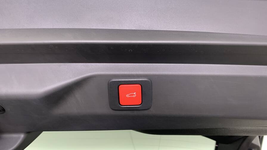 Mandataire Automobile neuf, recherche de Peugeot 3008-hybrid-145-e-dcs6-gt - E-Motors