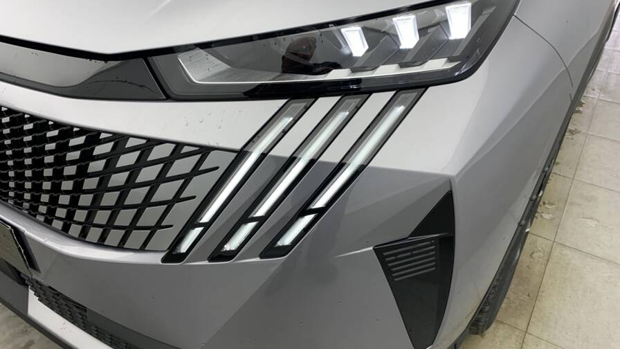 Mandataire Automobile neuf, recherche de Peugeot 3008-hybrid-145-e-dcs6-gt - E-Motors