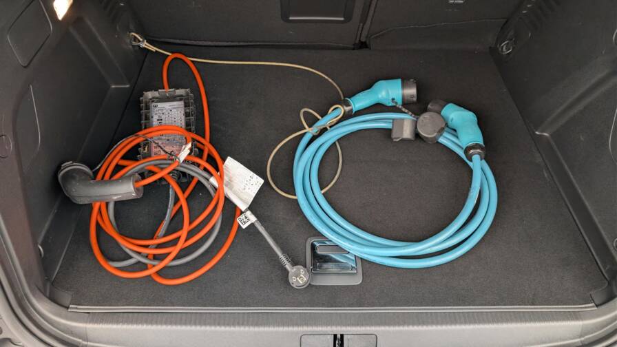 Mandataire Automobile occasion, recherche de Peugeot 3008-hybrid-180-e-eat8-allure-pack - E-Motors