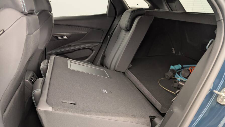 Mandataire Automobile occasion, recherche de Peugeot 3008-hybrid-180-e-eat8-allure-pack - E-Motors