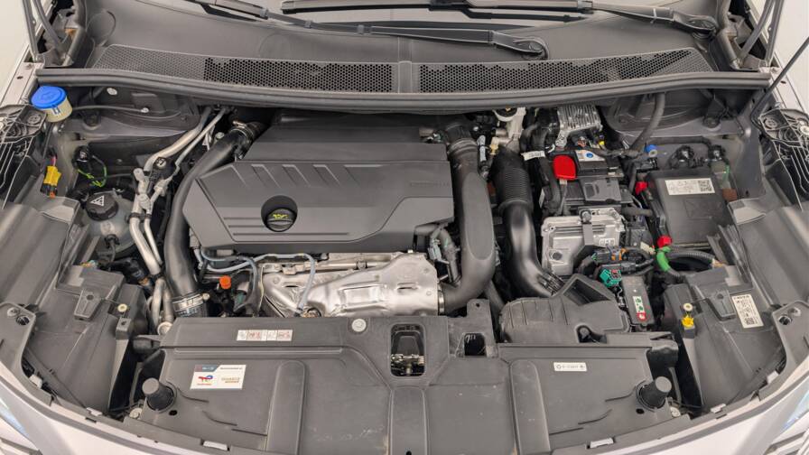 Mandataire Automobile occasion, recherche de Peugeot 3008-hybrid-180-e-eat8-allure-pack - E-Motors