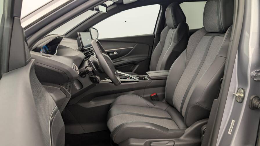 Mandataire Automobile occasion, recherche de Peugeot 3008-hybrid-180-e-eat8-allure-pack - E-Motors