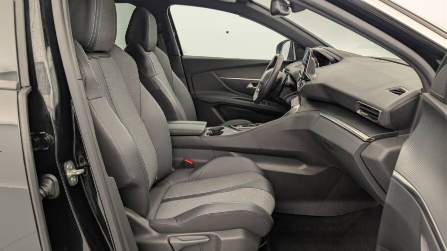 Mandataire Automobile occasion, recherche de Peugeot 3008-hybrid-180-e-eat8-allure-pack - E-Motors