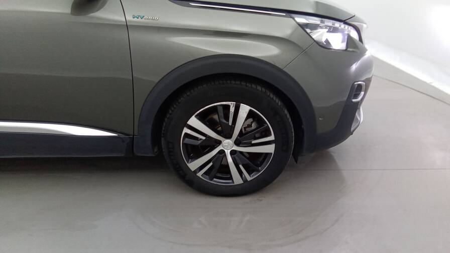 Mandataire Automobile occasion, recherche de Peugeot 3008-hybrid-225-e-eat8-allure - E-Motors