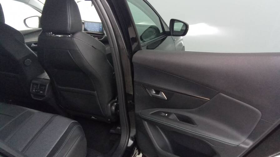 Mandataire Automobile occasion, recherche de Peugeot 3008-hybrid-225-e-eat8-allure - E-Motors