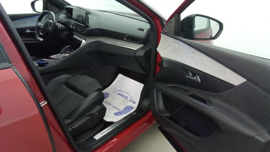 Mandataire Automobile occasion, recherche de Peugeot 3008-hybrid-225-e-eat8-gt-plus-cam-ra360 - E-Motors