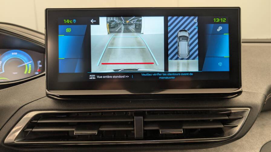 Mandataire Automobile occasion, recherche de Peugeot 3008-hybrid-225-e-eat8-gt - E-Motors