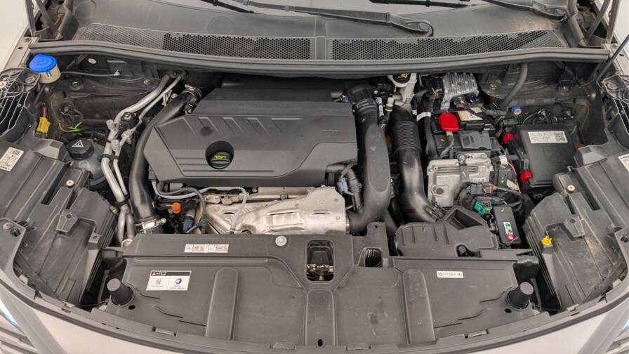 Mandataire Automobile occasion, recherche de Peugeot 3008-hybrid-225-e-eat8-gt - E-Motors