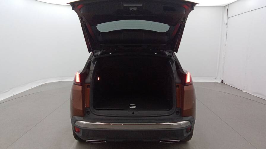 Mandataire Automobile occasion, recherche de Peugeot 3008-hybrid-225-e-eat8-gt-line-gps - E-Motors