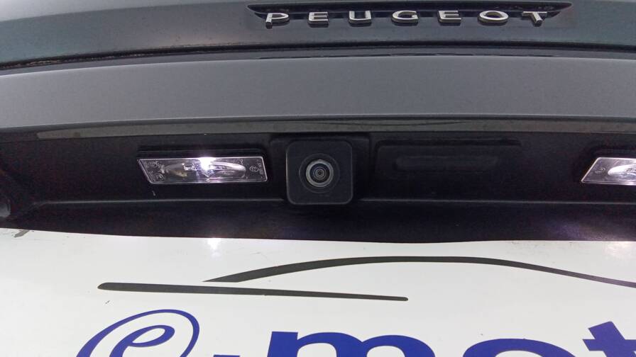 Mandataire Automobile occasion, recherche de Peugeot 3008-hybrid-225-e-eat8-gt-line - E-Motors