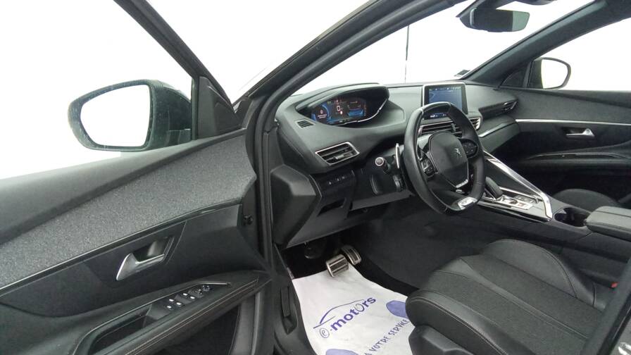 Mandataire Automobile occasion, recherche de Peugeot 3008-hybrid-225-e-eat8-gt-line - E-Motors