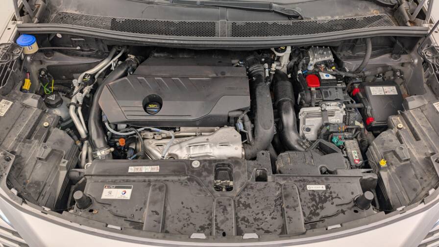 Mandataire Automobile occasion, recherche de Peugeot 3008-hybrid-225-e-eat8-gt-pack - E-Motors