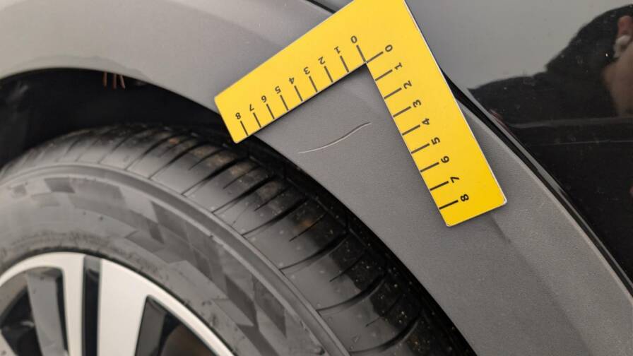 Mandataire Automobile occasion, recherche de Peugeot 3008-hybrid4-300-e-eat8-gt - E-Motors