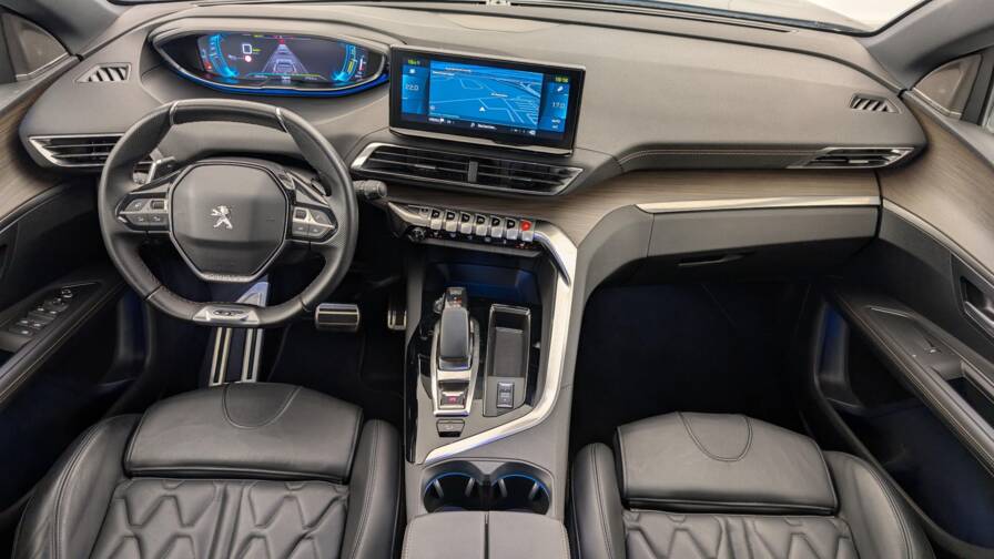 Mandataire Automobile occasion, recherche de Peugeot 3008-hybrid4-300-e-eat8-gt-pack - E-Motors