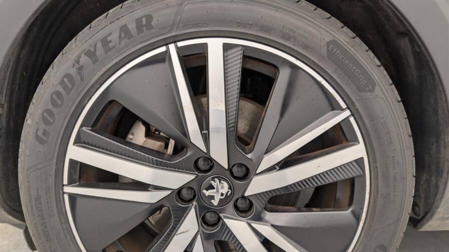 Mandataire Automobile occasion, recherche de Peugeot 3008-hybrid4-300-e-eat8-gt-pack - E-Motors