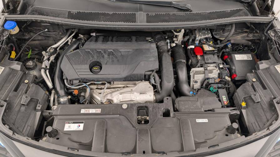 Mandataire Automobile occasion, recherche de Peugeot 3008-hybrid4-300-e-eat8-gt-pack - E-Motors