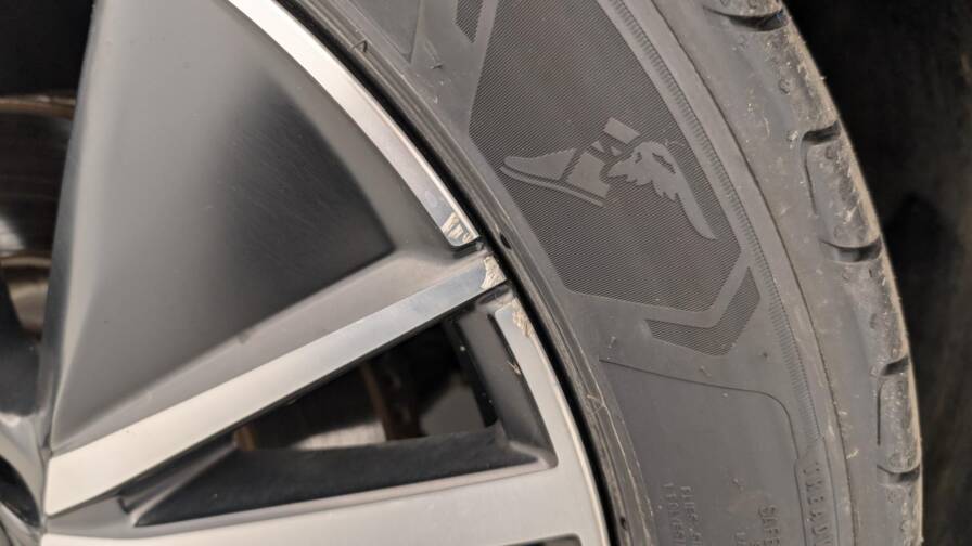 Mandataire Automobile occasion, recherche de Peugeot 3008-hybrid4-300-e-eat8-gt-pack - E-Motors