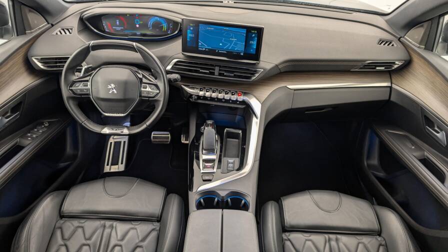 Mandataire Automobile occasion, recherche de Peugeot 3008-hybrid4-300-e-eat8-gt-pack - E-Motors