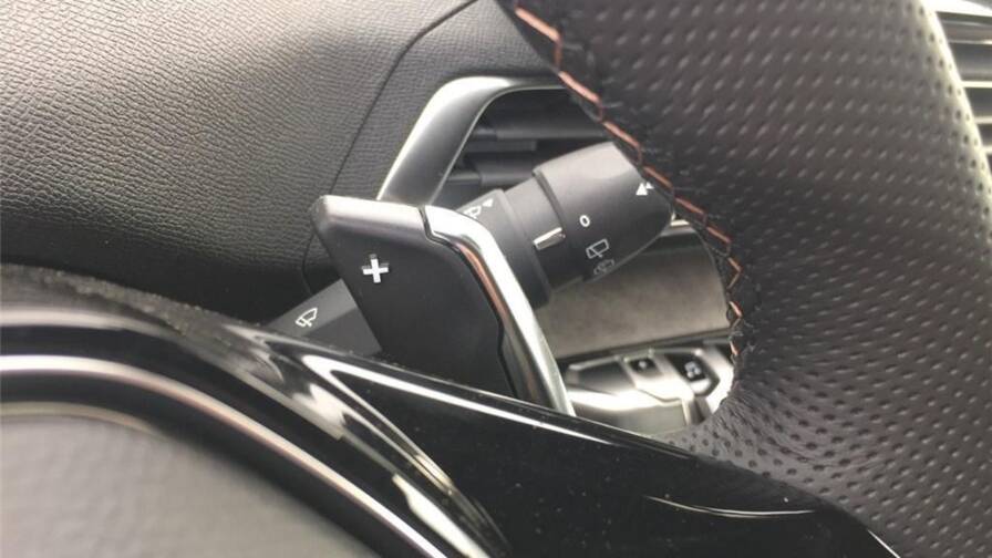 Mandataire Automobile occasion, recherche de Peugeot 3008-ii-hybrid4-300-e-eat8-gt - E-Motors