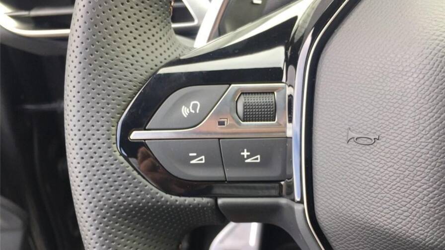 Mandataire Automobile occasion, recherche de Peugeot 3008-ii-hybrid4-300-e-eat8-gt - E-Motors