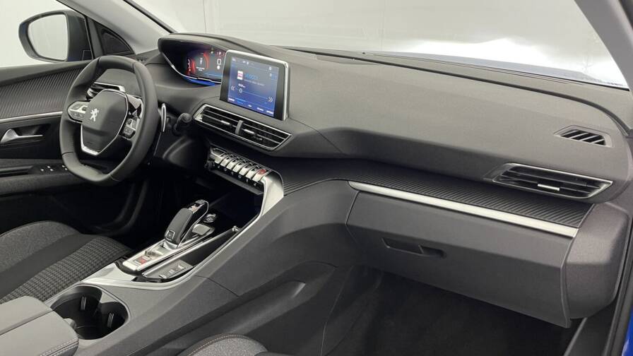 Mandataire Automobile neuf, recherche de Peugeot 3008-iii-1-2-puretech-130ch-active-pack-eat8 - E-Motors