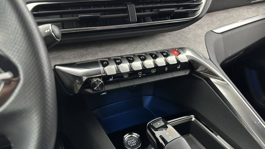 Mandataire Automobile occasion, recherche de Peugeot 3008-iii-1-2-puretech-130ch-gt-eat8 - E-Motors