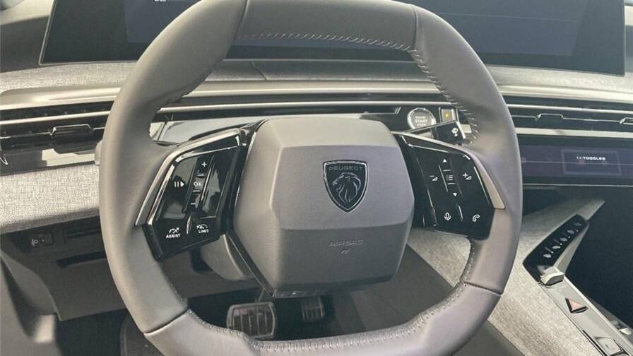 Mandataire Automobile occasion, recherche de Peugeot 3008-iii-hybrid-136-e-dcs6-allure - E-Motors