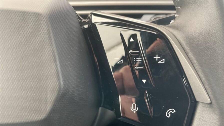 Mandataire Automobile occasion, recherche de Peugeot 3008-iii-hybrid-136-e-dcs6-allure - E-Motors