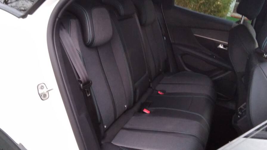 Mandataire Automobile occasion, recherche de Peugeot 3008-hybrid-225-e-eat8-allure-pack-plus-pack-city-2 - E-Motors