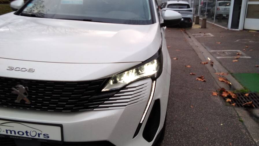 Mandataire Automobile occasion, recherche de Peugeot 3008-hybrid-225-e-eat8-allure-pack-plus-pack-city-2 - E-Motors