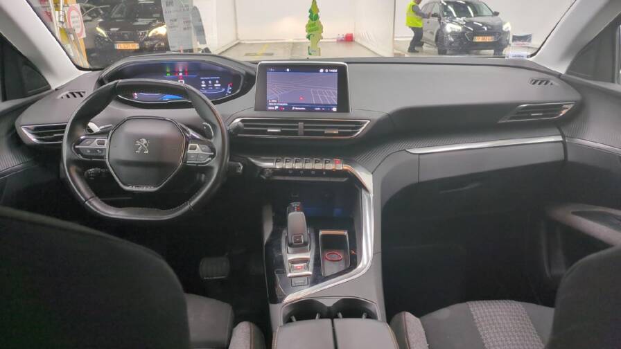 Mandataire Automobile occasion, recherche de Peugeot 3008-bluehdi-130-eat8-active-plus-pack-parking - E-Motors