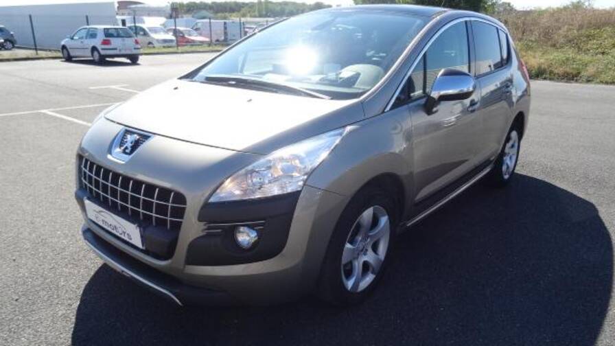 Avis-mandataire-auto-Emotors-Peugeot-3008-1-6-hdi-16v-112ch-fap-allure-5p.