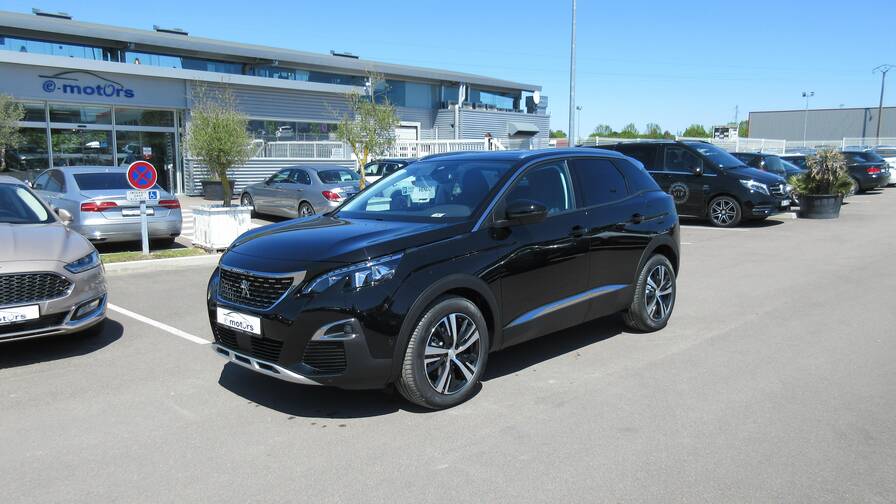 Avis-mandataire-auto-Emotors-Peugeot-3008-Allure-puretech-130-s-s.