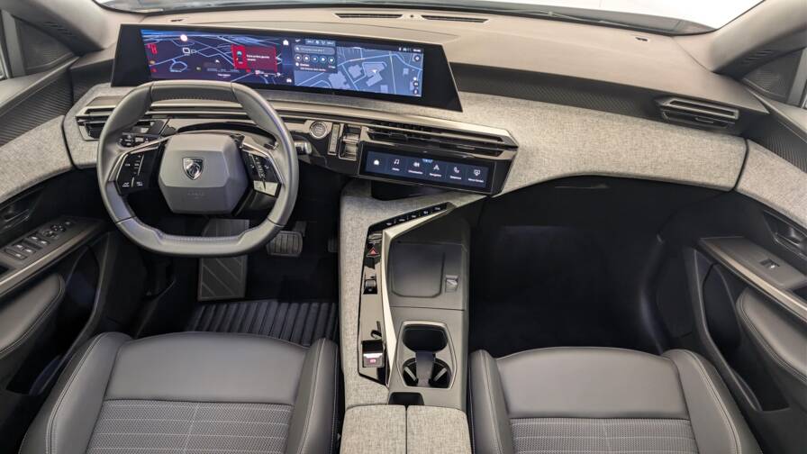 Mandataire Automobile occasion, recherche de Peugeot 3008-nouveau-hybrid-136-e-dcs6-allure - E-Motors