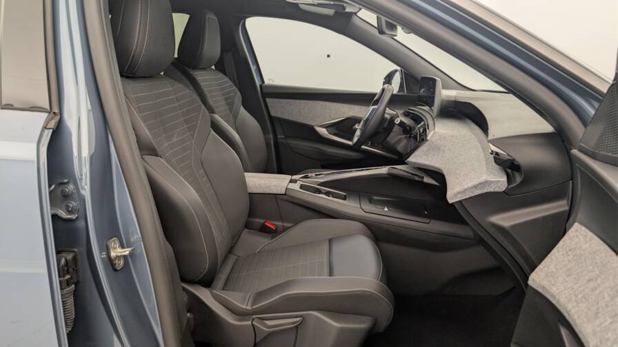 Mandataire Automobile occasion, recherche de Peugeot 3008-nouveau-hybrid-136-e-dcs6-allure - E-Motors