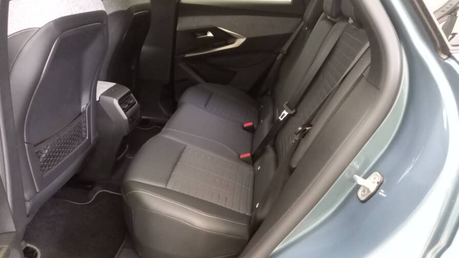 Mandataire Automobile occasion, recherche de Peugeot 3008-nouveau-hybrid-145-e-dcs6-gt - E-Motors