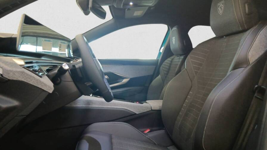 Mandataire Automobile occasion, recherche de Peugeot 3008-nouveau-hybrid-145-e-dcs6-gt - E-Motors