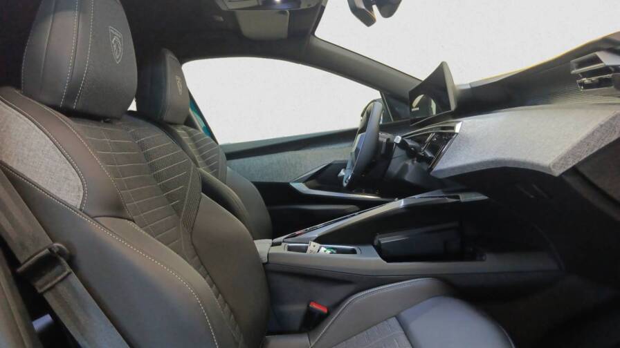 Mandataire Automobile occasion, recherche de Peugeot 3008-nouveau-hybrid-145-e-dcs6-gt - E-Motors