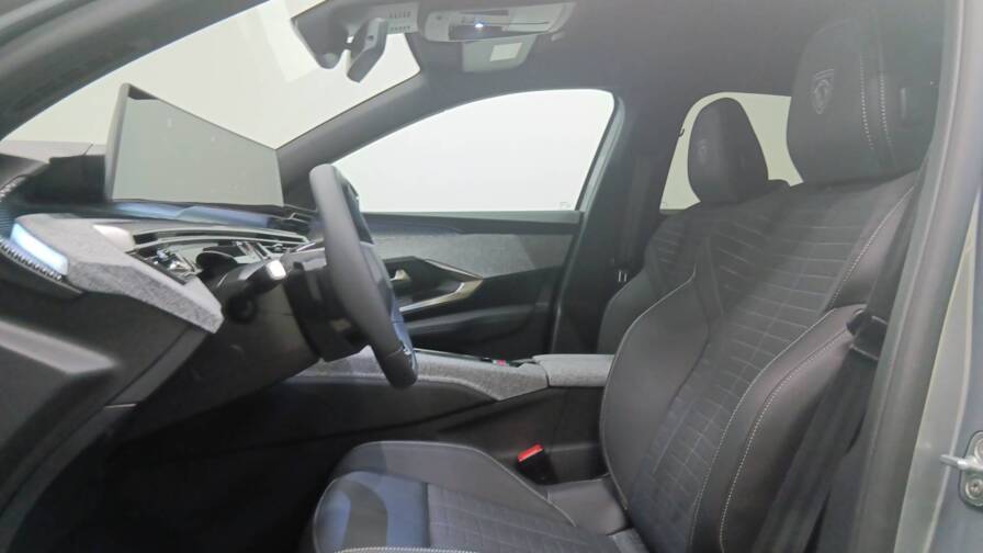 Mandataire Automobile occasion, recherche de Peugeot 3008-nouveau-hybrid-145-e-dcs6-gt - E-Motors