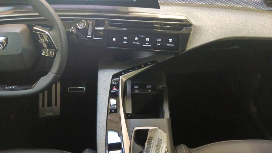 Mandataire Automobile occasion, recherche de Peugeot 3008-nouveau-hybrid-145-e-dcs6-gt - E-Motors