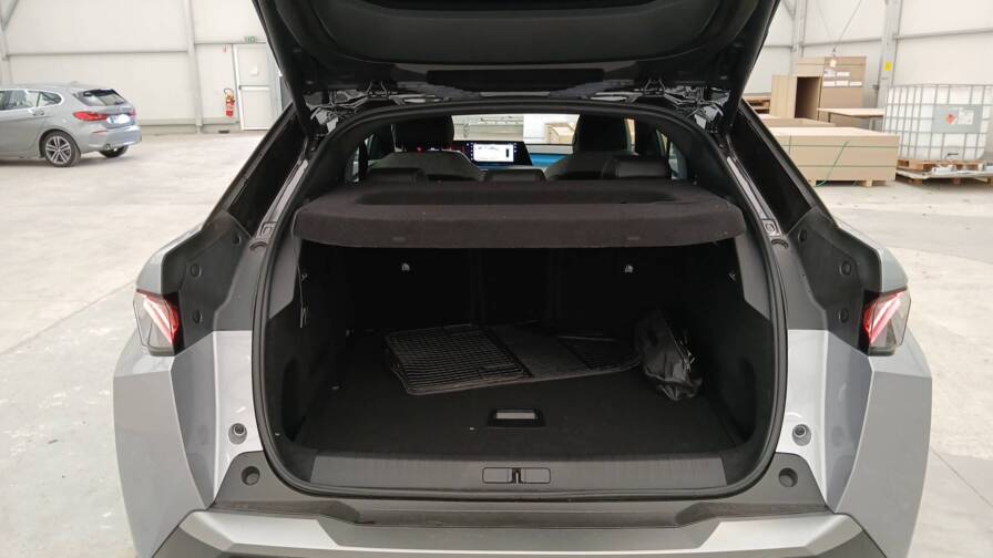 Mandataire Automobile occasion, recherche de Peugeot 3008-nouveau-hybrid-145-e-dcs6-gt - E-Motors