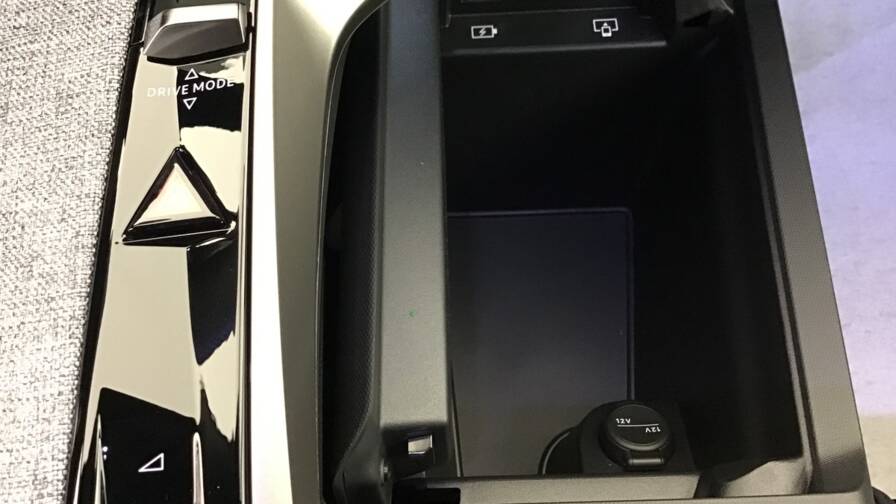 Mandataire Automobile occasion, recherche de Peugeot 3008-gt-hybrid-145-e-dcs6 - E-Motors