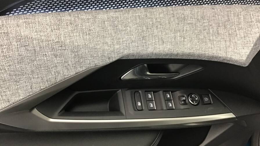 Mandataire Automobile occasion, recherche de Peugeot 3008-gt-hybrid-145-e-dcs6 - E-Motors